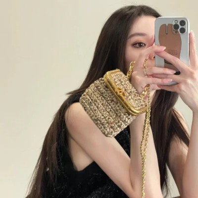 2025很好看的女头很简单