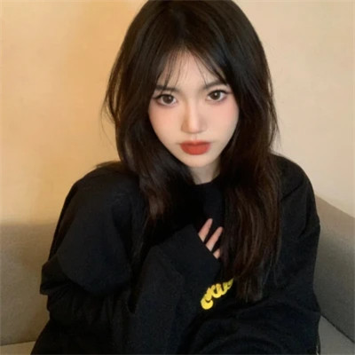 2025很好看的女头很简单