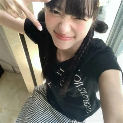 2025青春漂亮女生头像