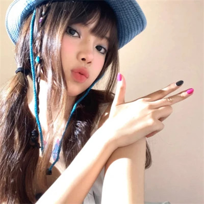 2025青春漂亮女生头像