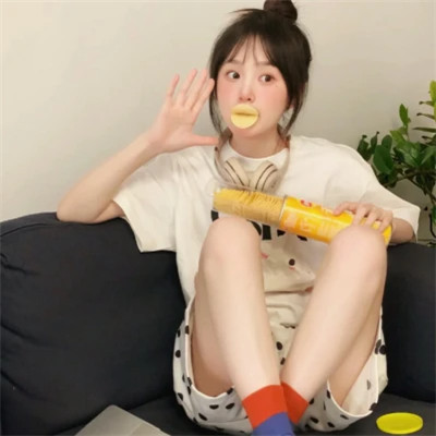 2025青春漂亮女生头像