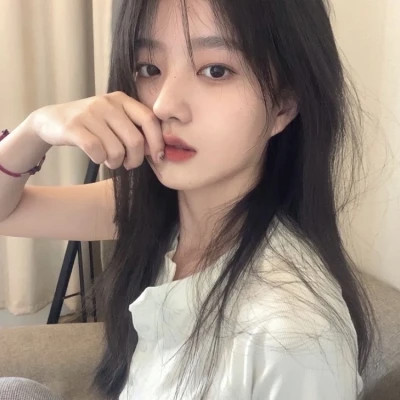 2025年超好看女生头像