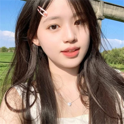 2025年超好看女生头像