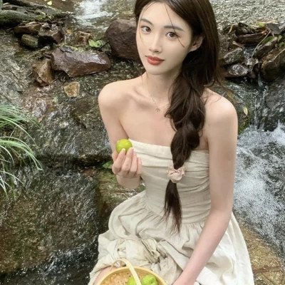 2025年超好看女生头像