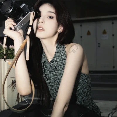 2025年超好看女生头像