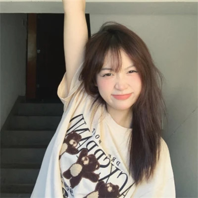 2025年超好看女生头像