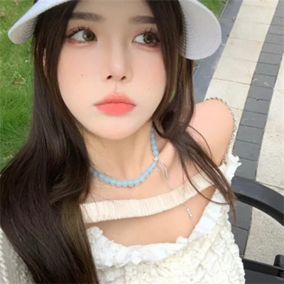 2025年超好看女生头像