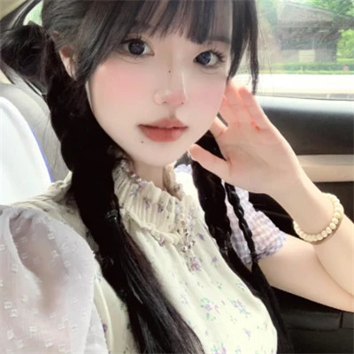 2025年超好看女生头像