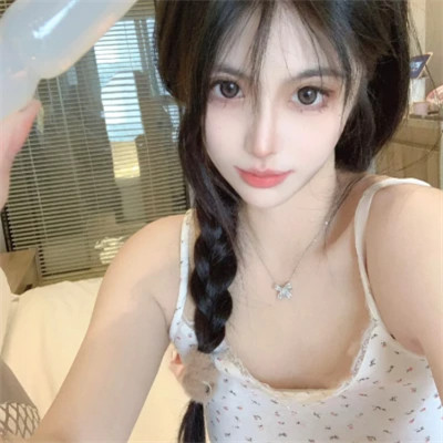 2025年超好看女生头像