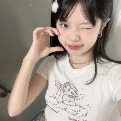 2025最火女生头像个性好看