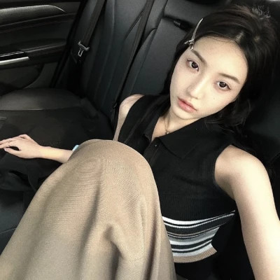 2025最火女生头像个性好看