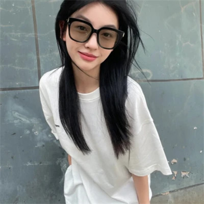 2025最火女生头像个性好看