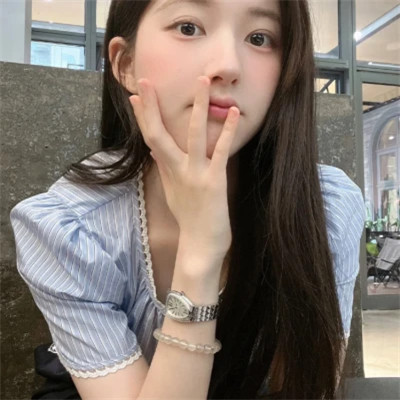 2025最火女生头像个性好看