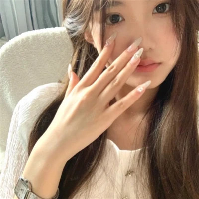 2025最火女生头像个性好看