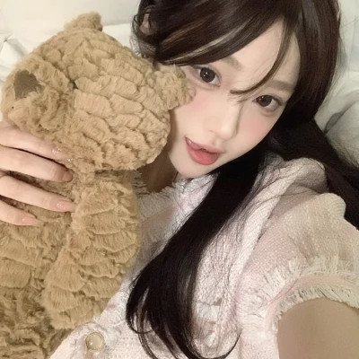 2025最火女生头像个性好看