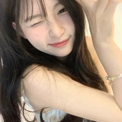 2025最火女生头像个性好看