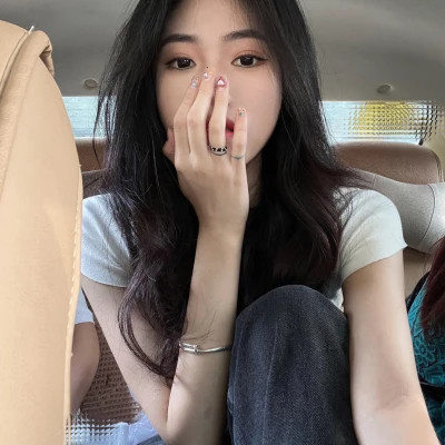 2025最火真人女生头像气质美女