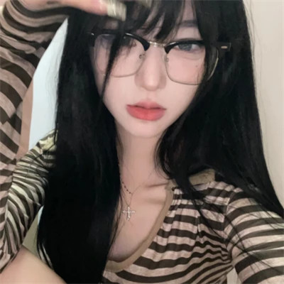2025最火真人女生头像气质美女
