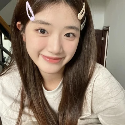 2025最火真人女生头像气质美女