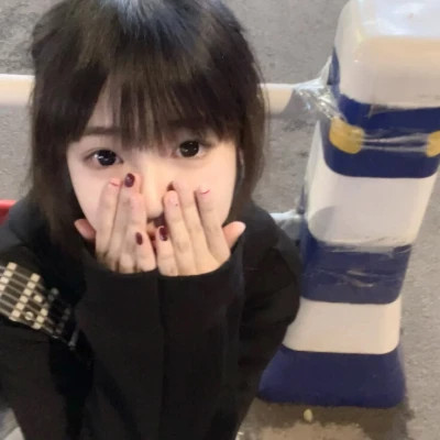 2025最火真人女生头像气质美女