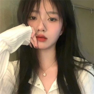 2025最火真人女生头像气质美女