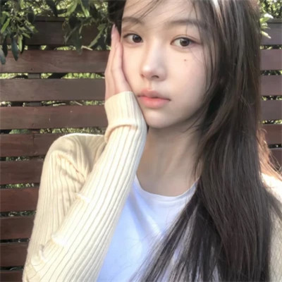 2025最火真人女生头像气质美女