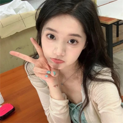 2025高清女生专属头像