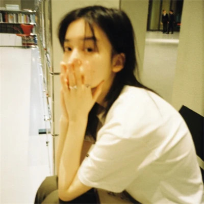 2025高清女生专属头像