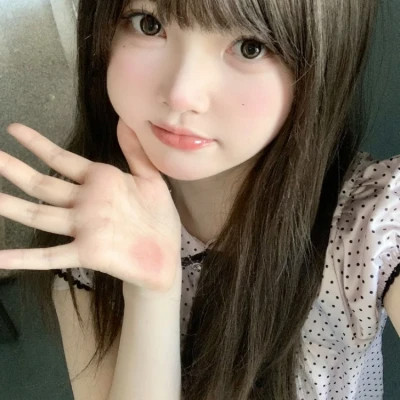 qq头像女生2025高清真人