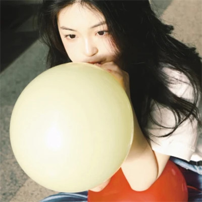 qq头像女生2025高清真人