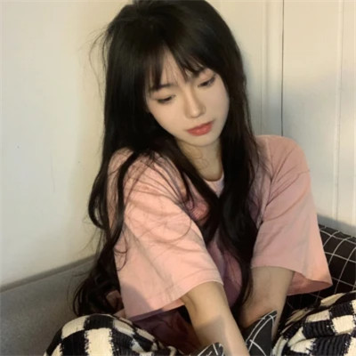 2025最新漂亮美丽女子头像