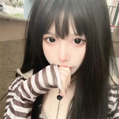 2025最新漂亮美丽女子头像