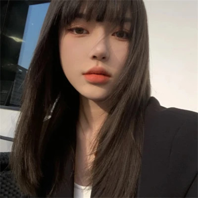 2025最新漂亮美丽女子头像