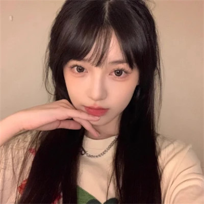 2025最新漂亮美丽女子头像