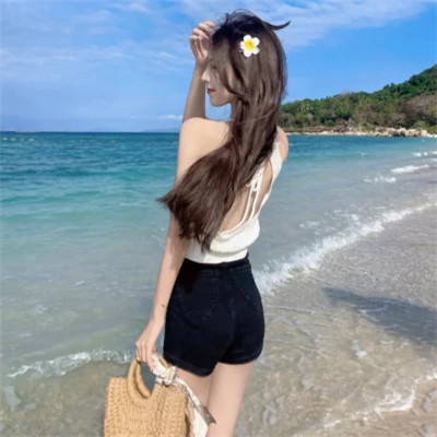 2025最新漂亮美丽女子头像