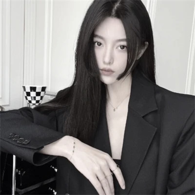 头像女生2025新款头像