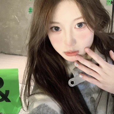 2025年女生专属头像真人高清