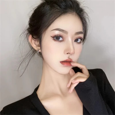 2025最新女生头像真人耐看
