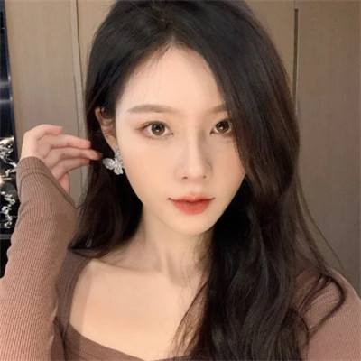 2025最新女生头像真人耐看