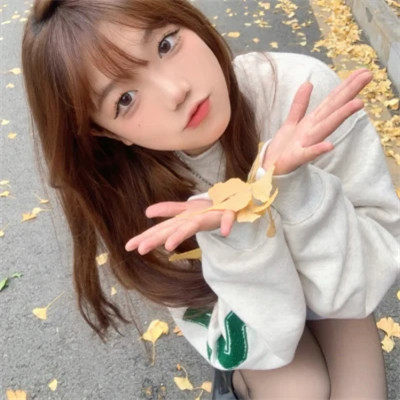 2025最新女生头像真人耐看