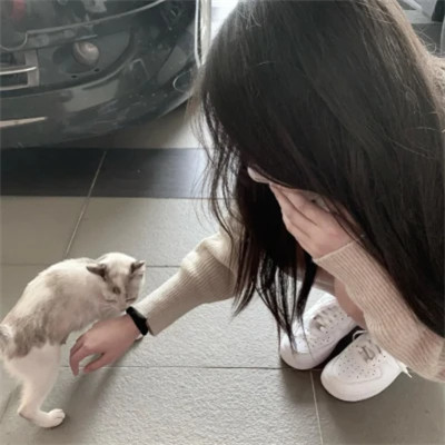 2025最新女生头像真人耐看