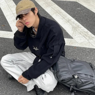 2025男生帅气微信头像真人