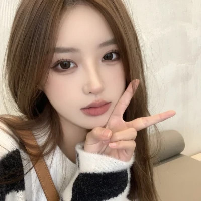 头像女生版2025高清真人
