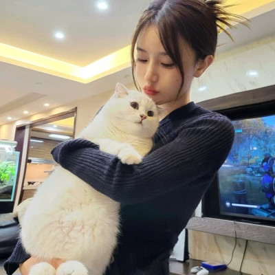 头像女生版2025高清真人