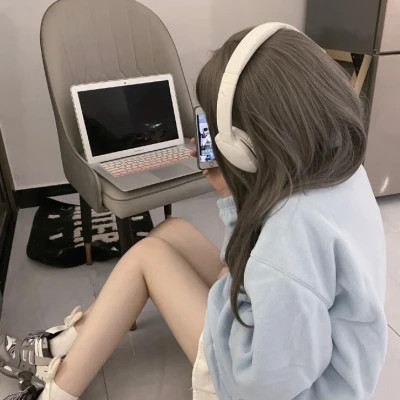 头像女生版2025高清真人