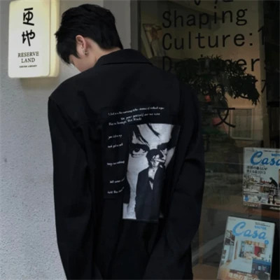 2025男生帅气微信头像真人