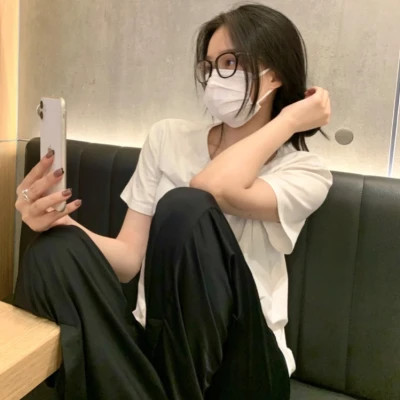 2025女生头像高级全新真人
