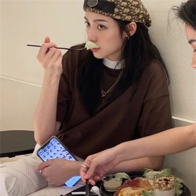 2025女生头像高级全新真人