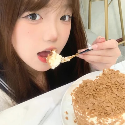 2025女生头像高级全新真人