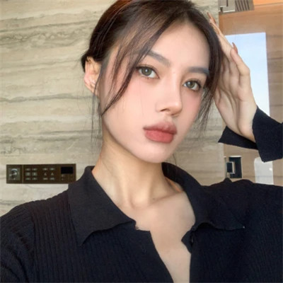 2025女生头像高级全新真人